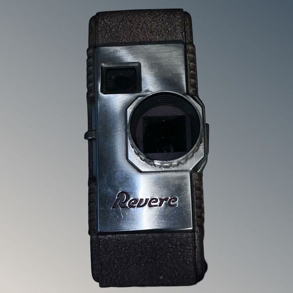 1950s Revere Eight Model 50 Super8 8MM Wind Driven Camera - Picture 5 of 12